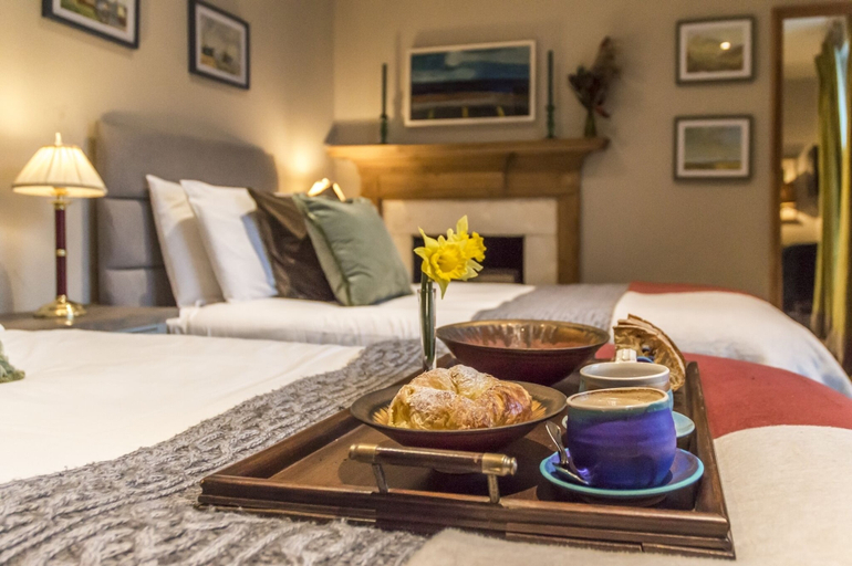 Bedroom 2, Top Joes Townhouse, Pembrokeshire