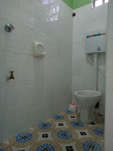Bathroom 3, Acacia Hotel, Machakos Town