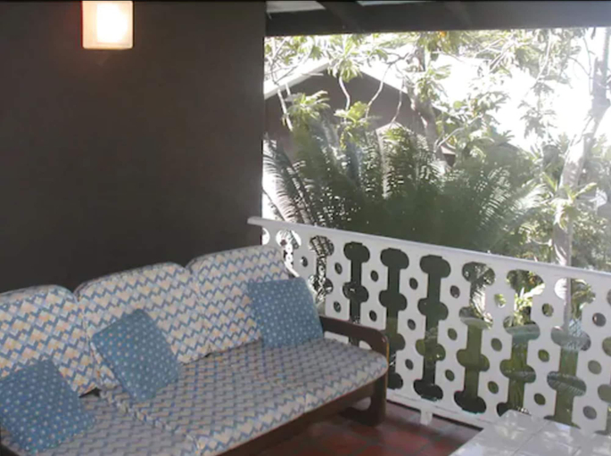 Others 5, Paradise Villas