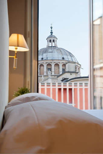Bedroom 4, Hotel Torino, Parma
