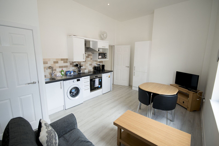 Others 4, Pretty Properties Grange House Apartment 5, Darlington