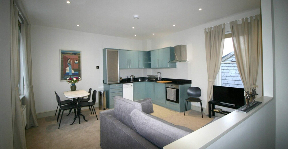 Others 4, Stylish Light-filled 1 Bedroom Flat In Hammersmith, London