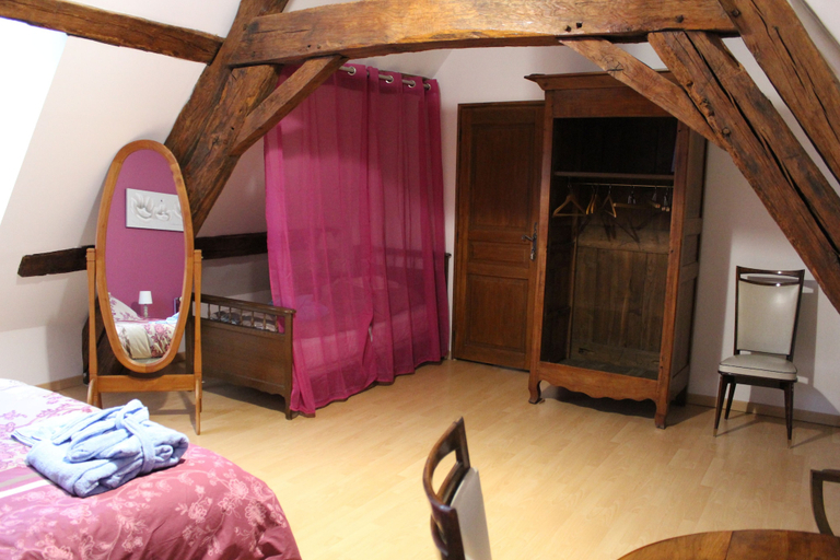 Bedroom 3, Domaine de la Touche, Indre