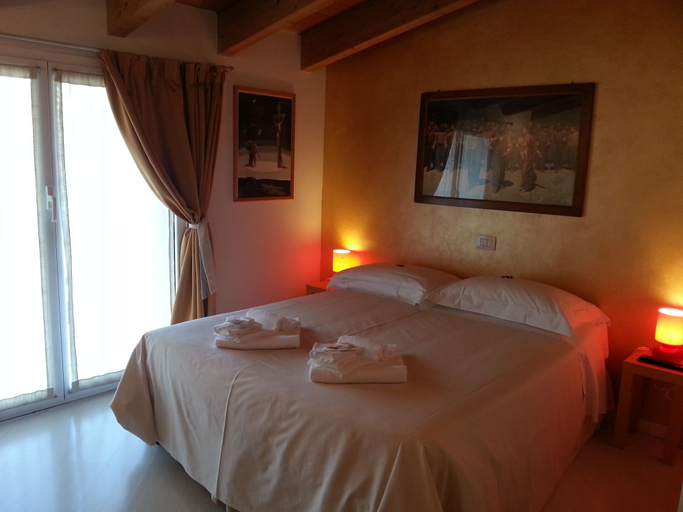 Bedroom 5, Il Girasole, Milano