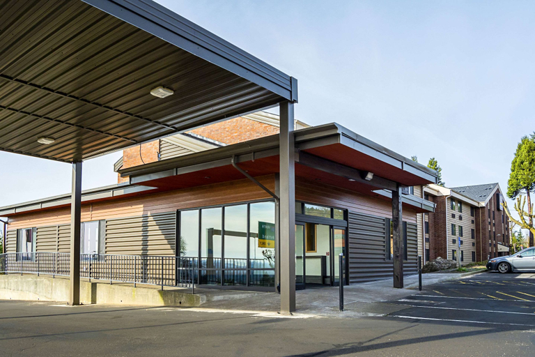 Exterior & Views 2, Quality Inn & Suites Clackamas – Portland, Clackamas