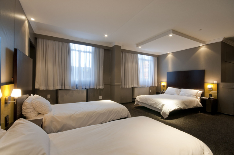 Bedroom 3, Manhattan Hotel, City of Tshwane