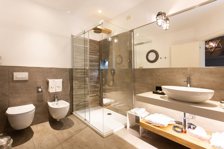Bedroom 5, Like Home - Boutique Hotel, Bergamo