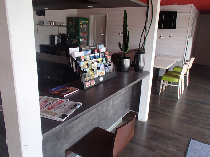 Others 5, Brit Hotel Albi, Tarn