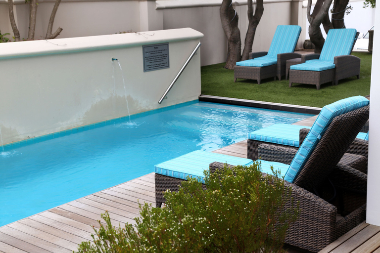 Sport & Beauty 2, Hermanus Boutique Guest House, Overberg