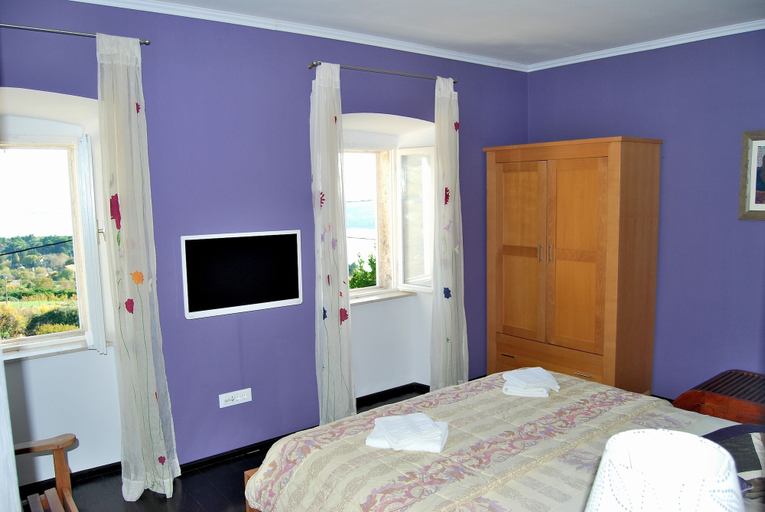 Bedroom 3, Villa Tony, Pojezerje