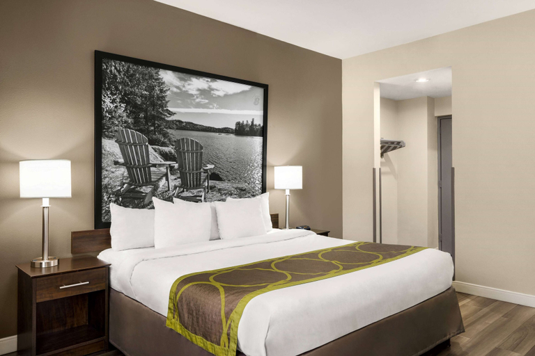 Bedroom 3, Super 8 By Wyndham Sarnia, Lambton