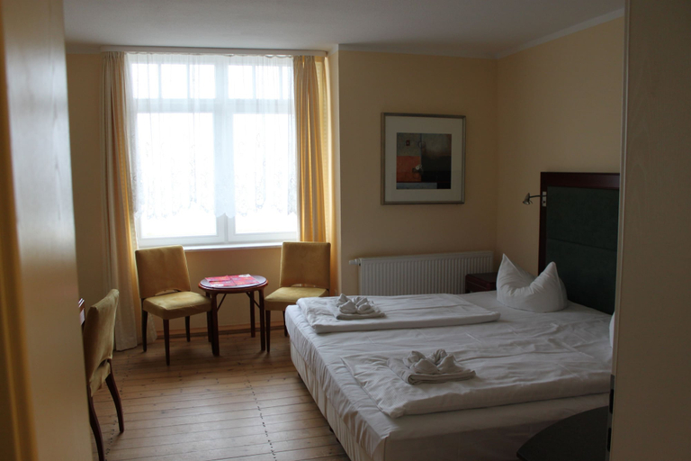 Bedroom 4, Hotel Stolteraa, Rostock