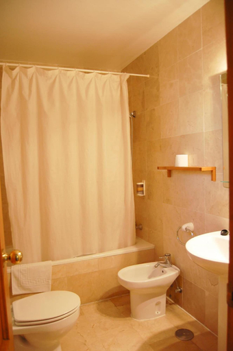 Bathroom 4, Hostal Drago, Cádiz