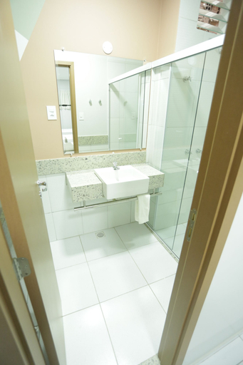 Bathroom 4, Valen Porto Soft Hotel São Luís, São Luis