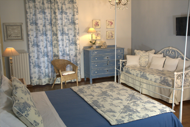 Bedroom 3, Antico Casale Mattei - Adult only, Cuneo