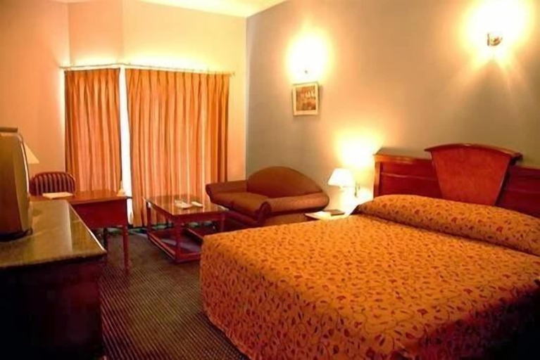 Bedroom 2, Hotel Madhuban, Dehradun