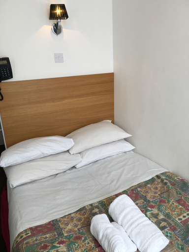 Bedroom 3, Smiths Hotel, Glasgow