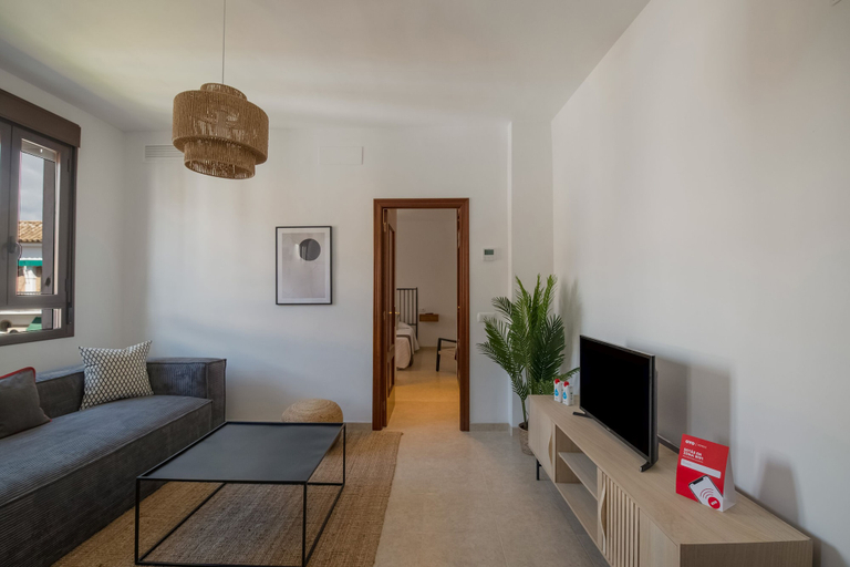 Others 5, Apartamentos Santiago, Sevilla