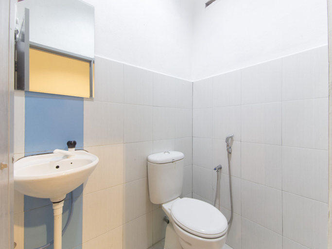 Bathroom 3, Alpha Motel, Langkawi
