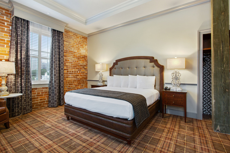 Bedroom 3, The Brakeman Hotel, Orleans