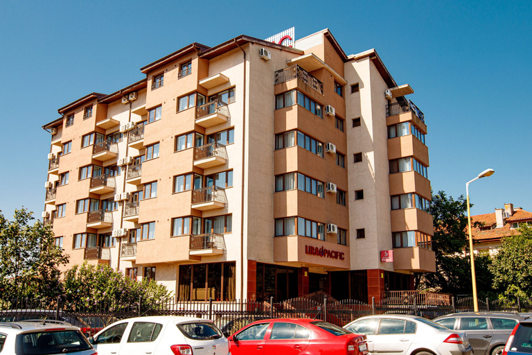 Exterior & Views 2, Lira Pacific Aparthotel, Constanta