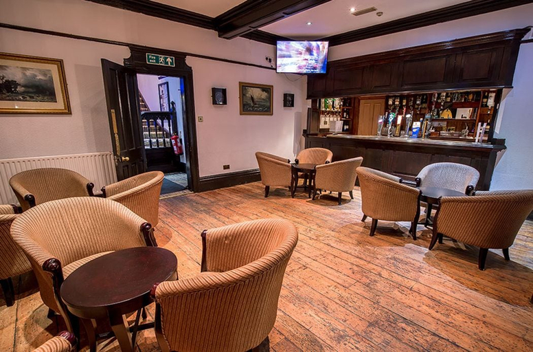Food & Drinks 5, Harefield Manor, London
