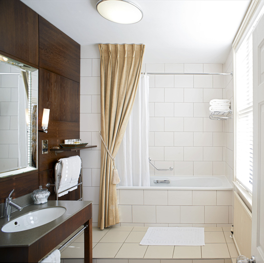 Bathroom 3, The Manor Elstree, Hertfordshire