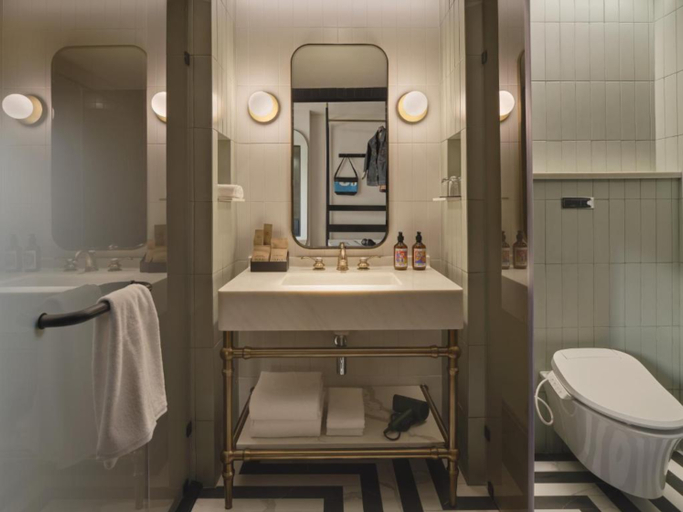 Bathroom 4, Public House Hotel - Sukhumvit 31, Wattana