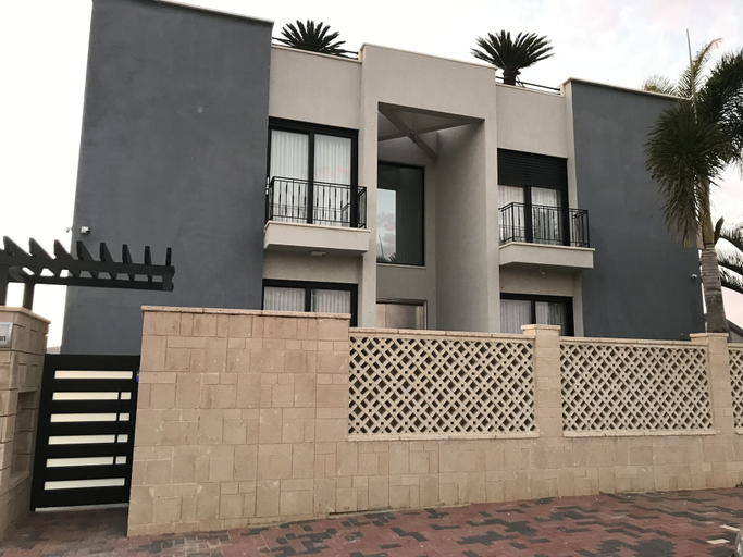Exterior & Views 2, Vella Sul Mare