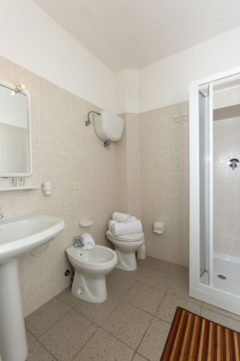 Bathroom 4, Residence Serena, Perugia