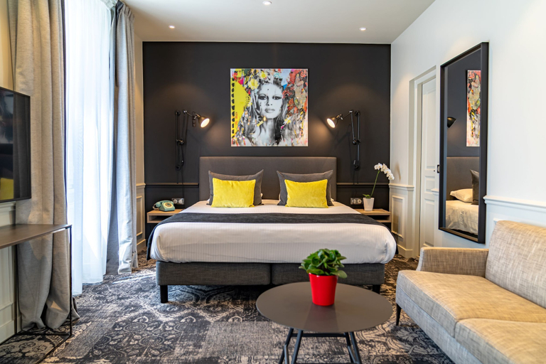 Bedroom 3, Allobroges Park Hotel, Haute-Savoie