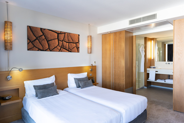 Bedroom 5, Chateau Royal Beach Resort and Spa, Nouméa
