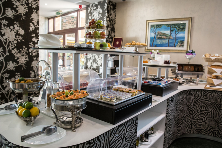 Food & Drinks 5, Siqua Hotel, Municipiul Bucuresti