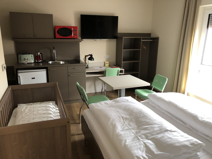 Bedroom 2, Jukeboxhotel, Znojmo
