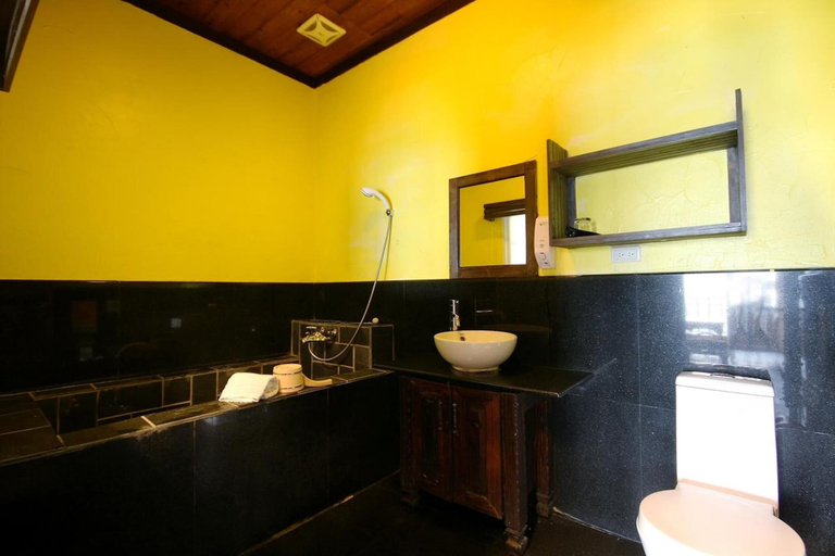 Bathroom 3, Provence Rose Lodge in Ching Jing, Nantou