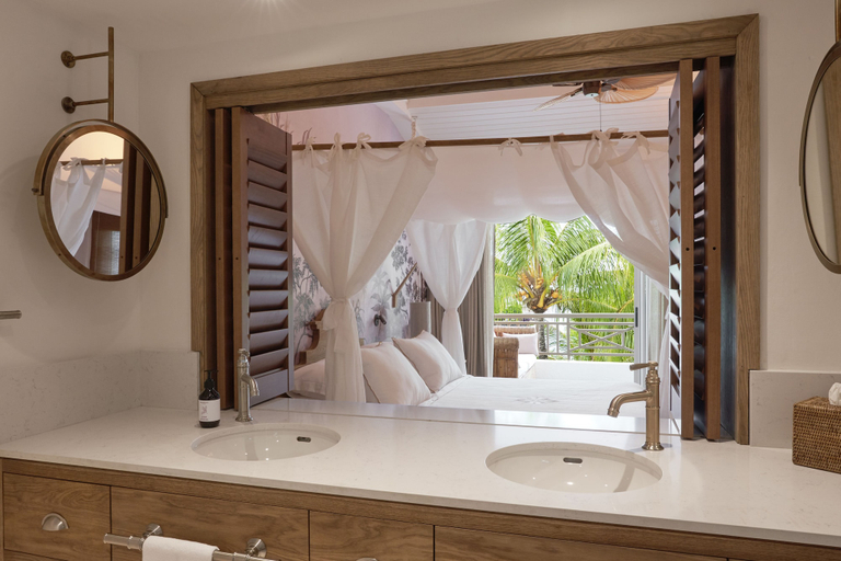 Bathroom 5, Paradise Cove Boutique Hotel - Adults only, Dougherty