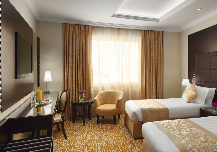 Bedroom 3, Mövenpick Hotel Qassim