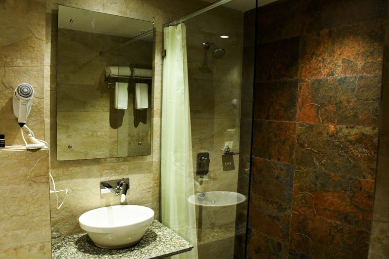 Bathroom 5, Lynq Aero, North 24 Parganas