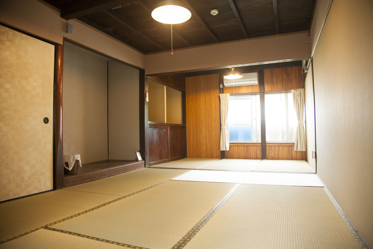 Bedroom 3, Guest house tokonoma - Hostel, Kamijima