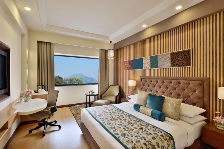 Bedroom 3, Radisson Srinagar, Srinagar
