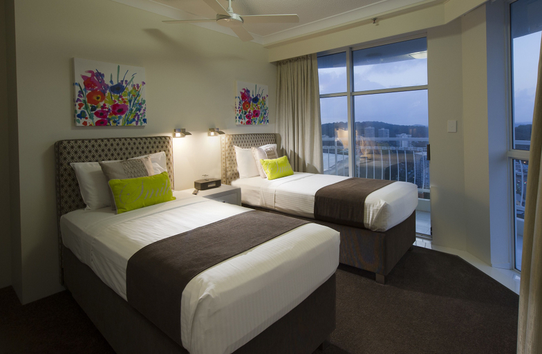 Bedroom 4, 2nd Avenue Beachside Apartments, Gold Coast