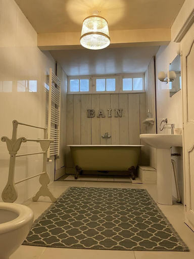 Bathroom 5, Chambres des Lunes, Charente-Maritime