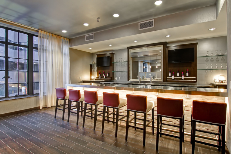 Food & Drinks 5, Homewood Suites by Hilton Cincinnati-Downtown, Cincinnati