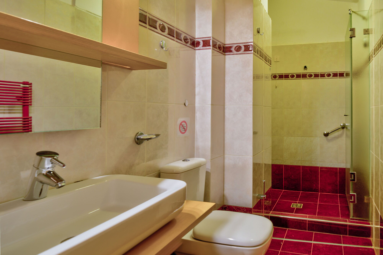 Bathroom 5, Hotel Poseidon, West Greece