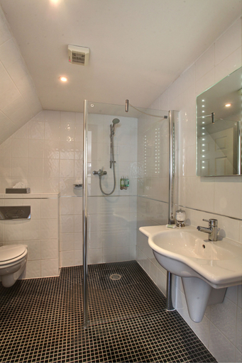 Bathroom 4, The Grange at Oborne, Dorset
