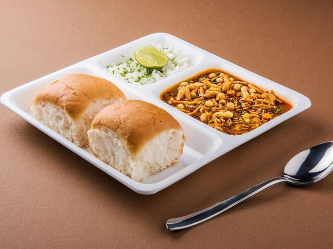 Food & Drinks 4, Hotel A1, Ahmadabad
