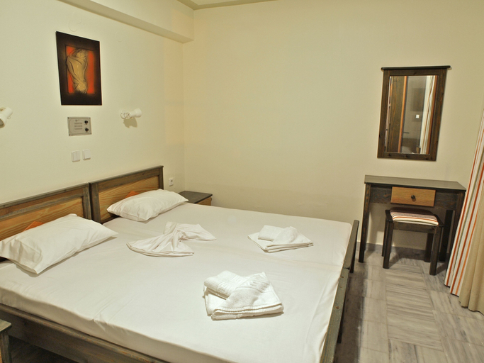 Bedroom 3, Alexandros M, Crete