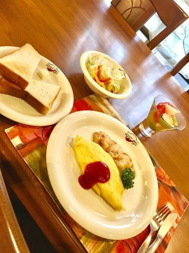 Food & Drinks 4, Grandpapa, Kutchan