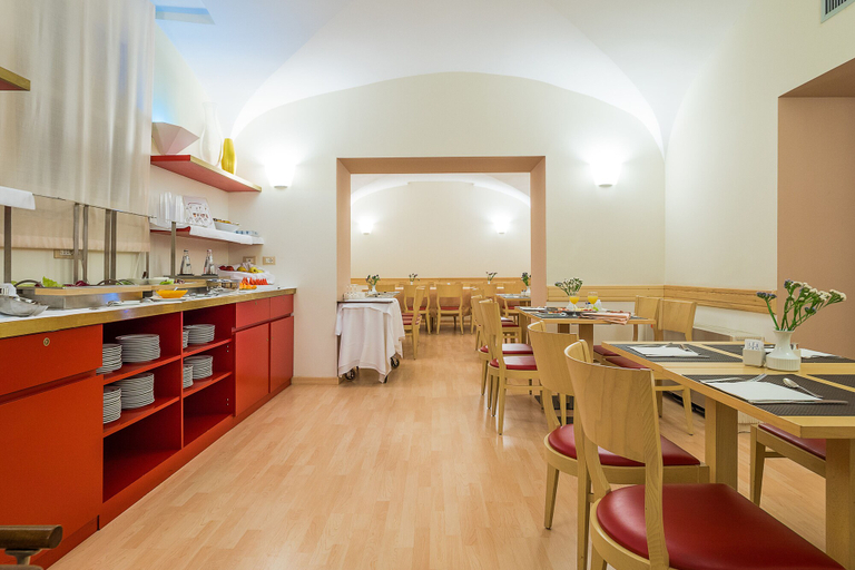 Food & Drinks 5, Hotel Garibaldi, Palermo