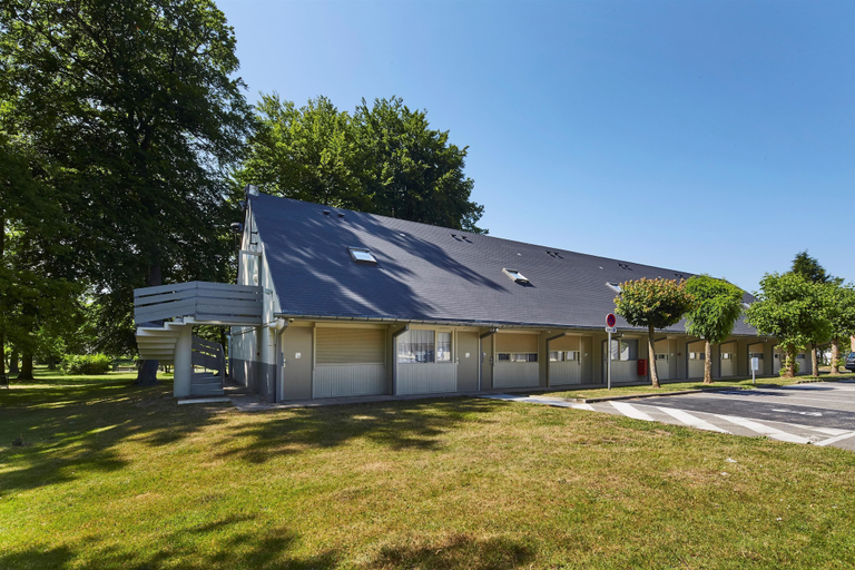 Exterior & Views 2, Campanile Compiegne, Oise